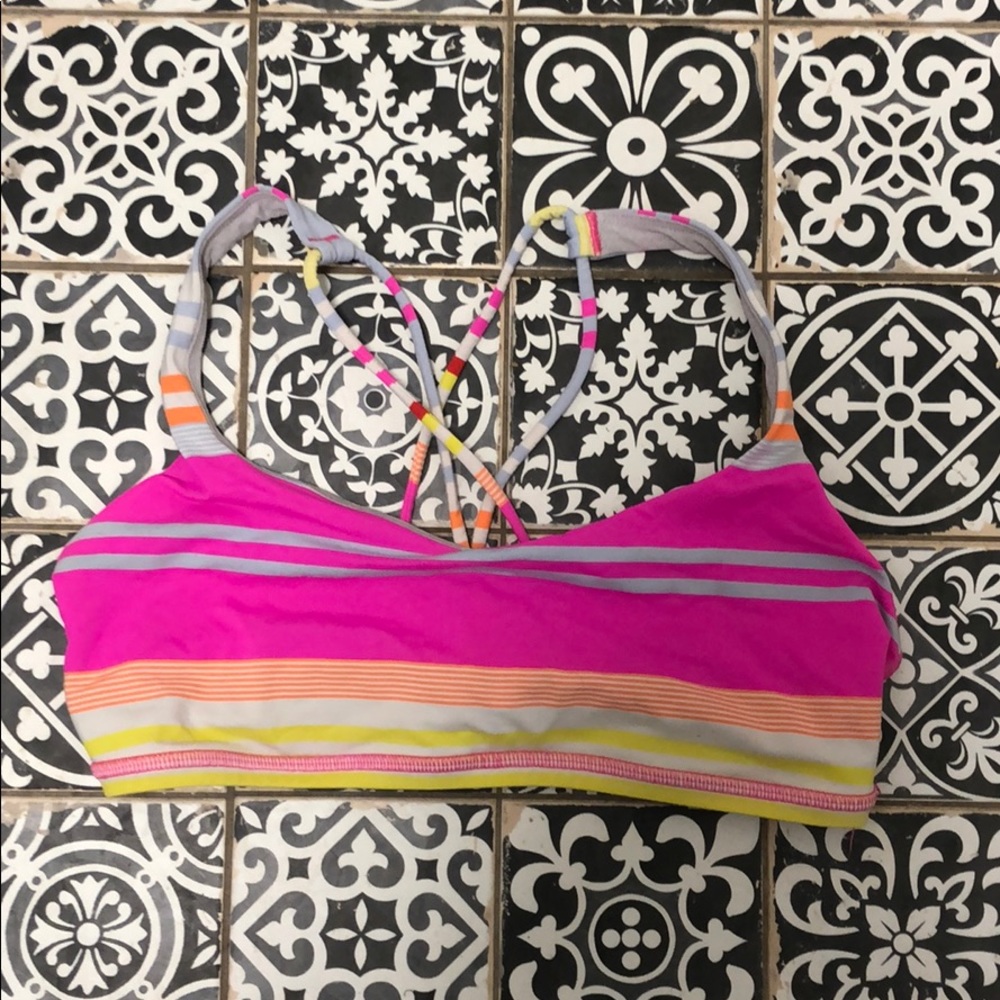 Lululemon sports bra (size 8)